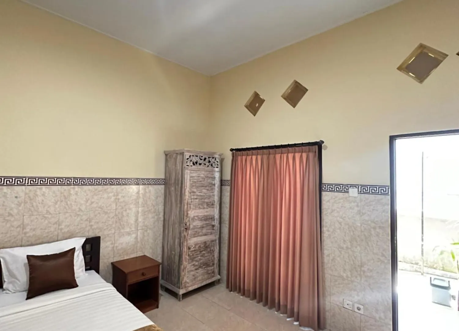Osa Guest House Seminyak